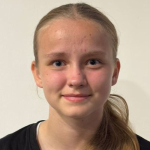 Esther Waldhausenová